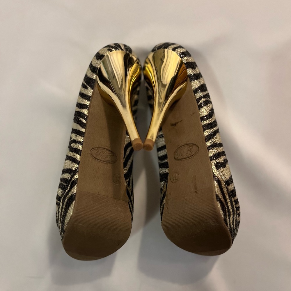 Steve Madden Gold Sequin Zebra Stripe Heel - image 7